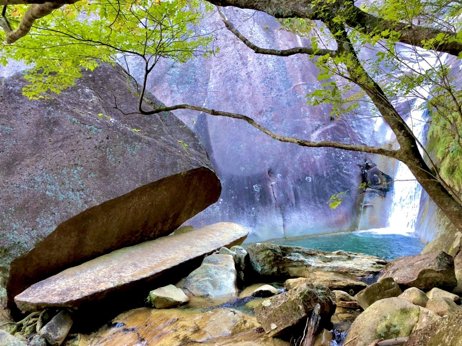 Pac-Man Rock (Nobeoka City)-1