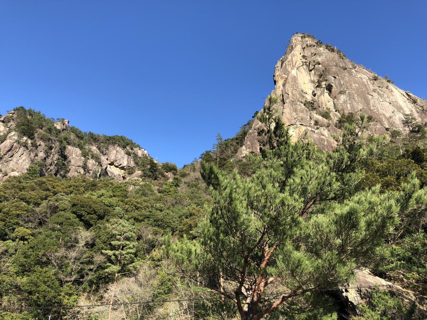 Mt. Hiei and Senjojiki-1