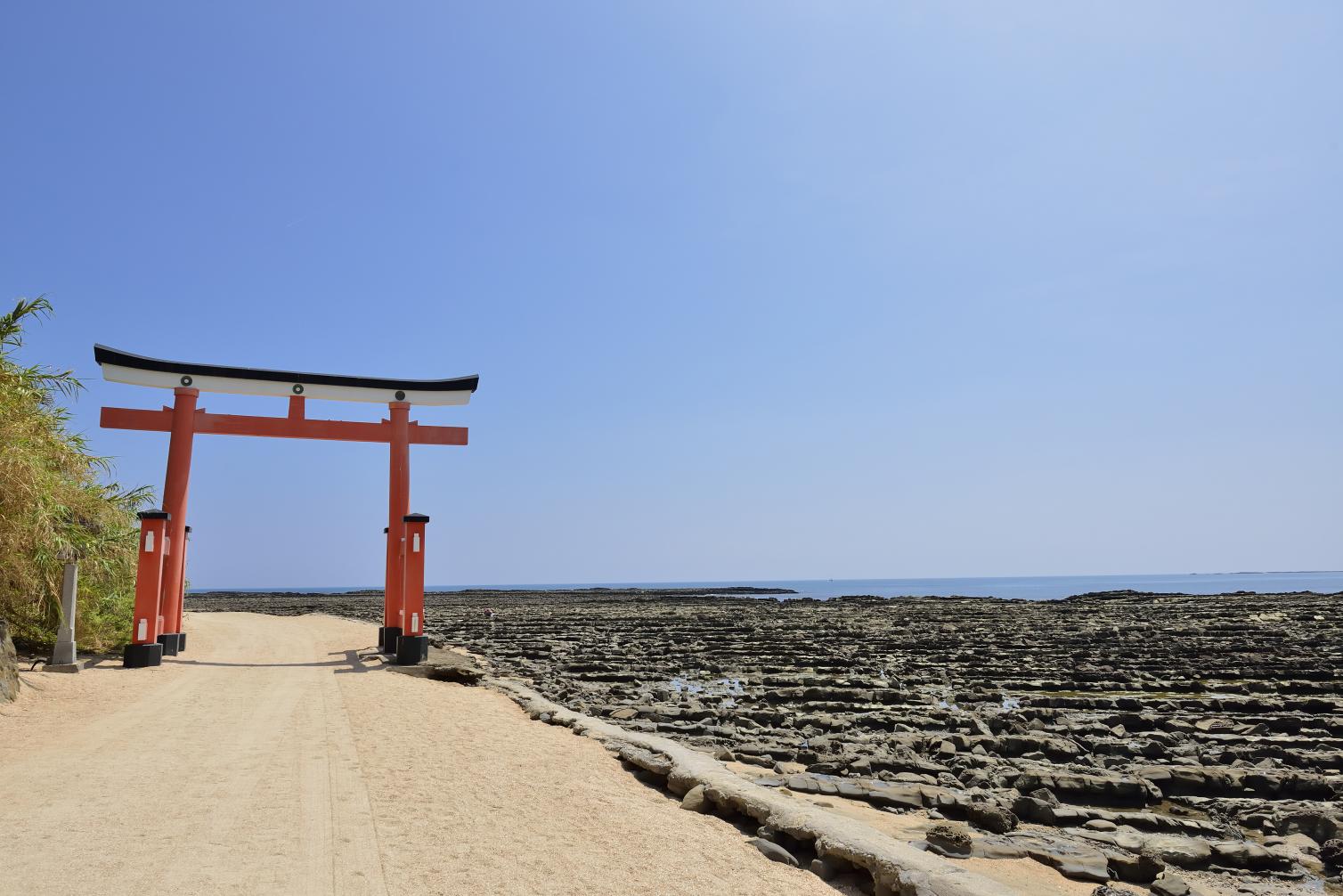 宮崎の定番観光地「青島」は写真映えスポットがたくさん！-0