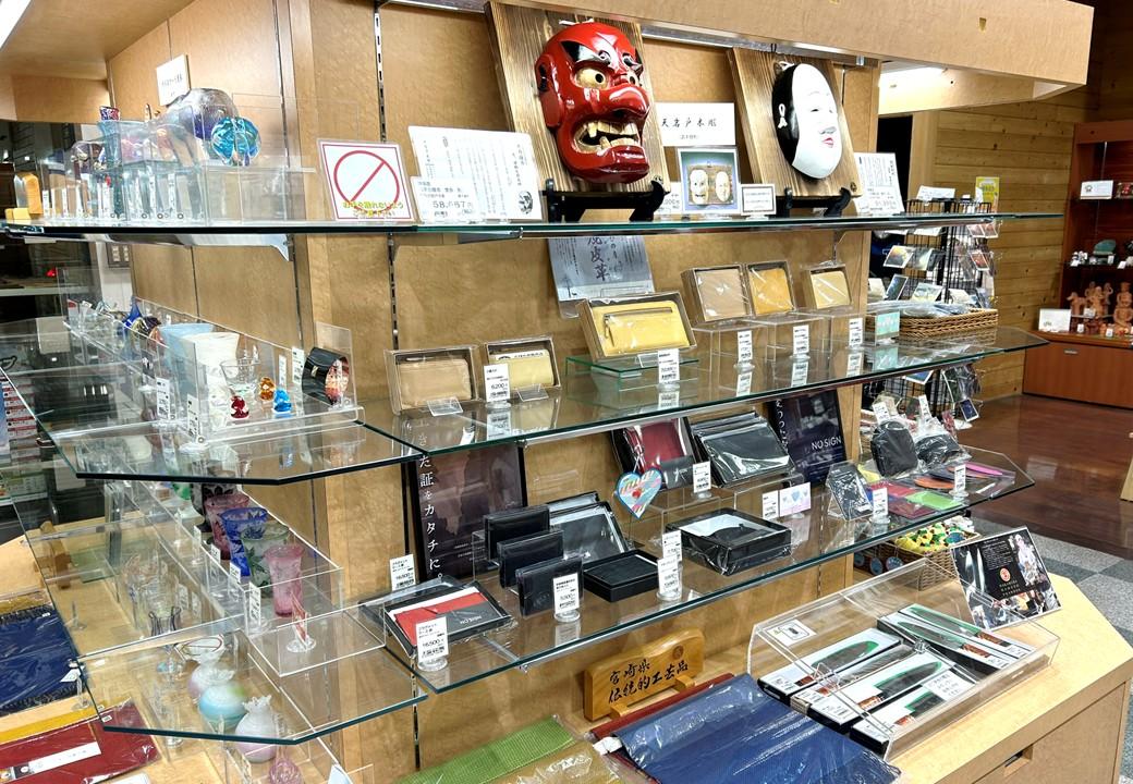 工芸品コーナー-5