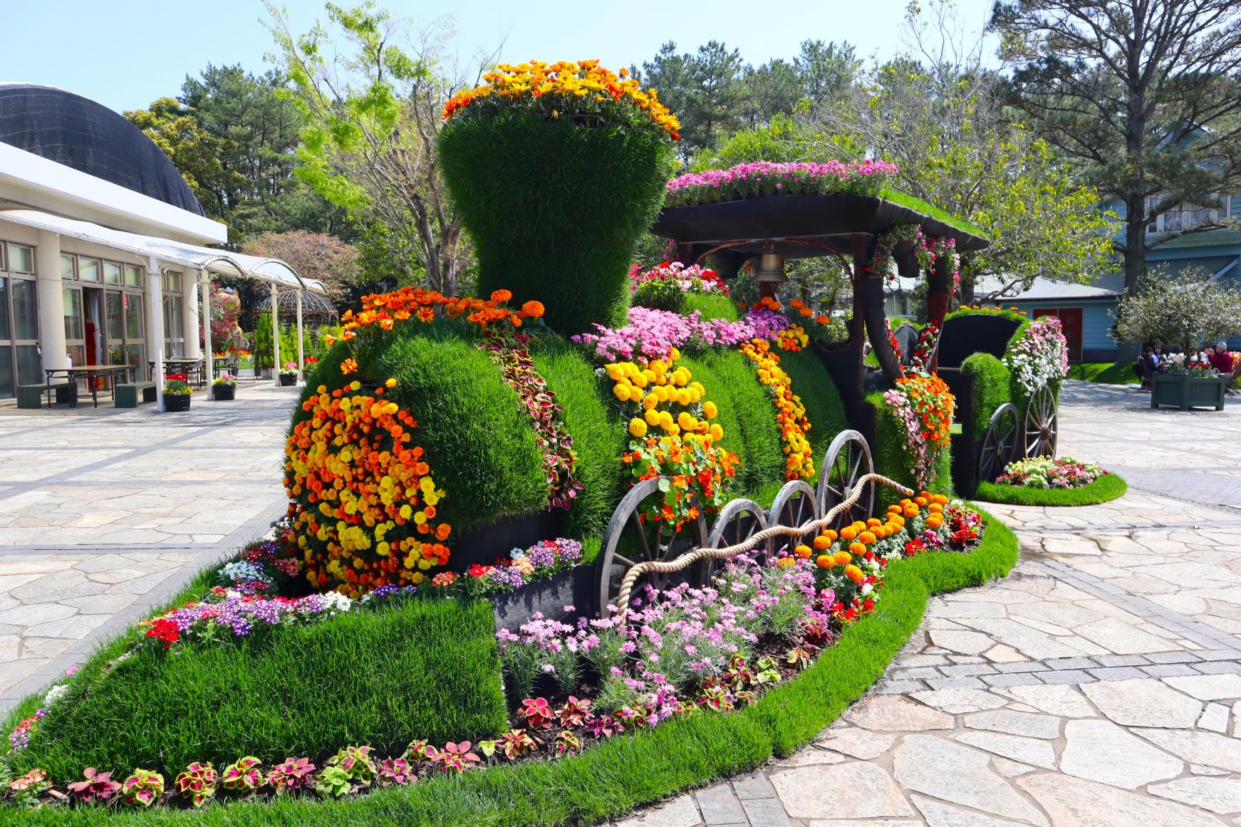 Enjoy a variety of flora-3