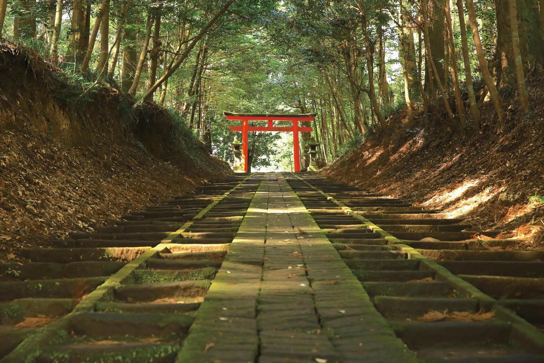 霧島岑神社-0