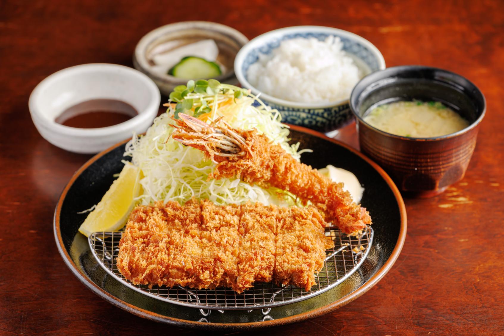 不二かつ　日向本店／日向市-0