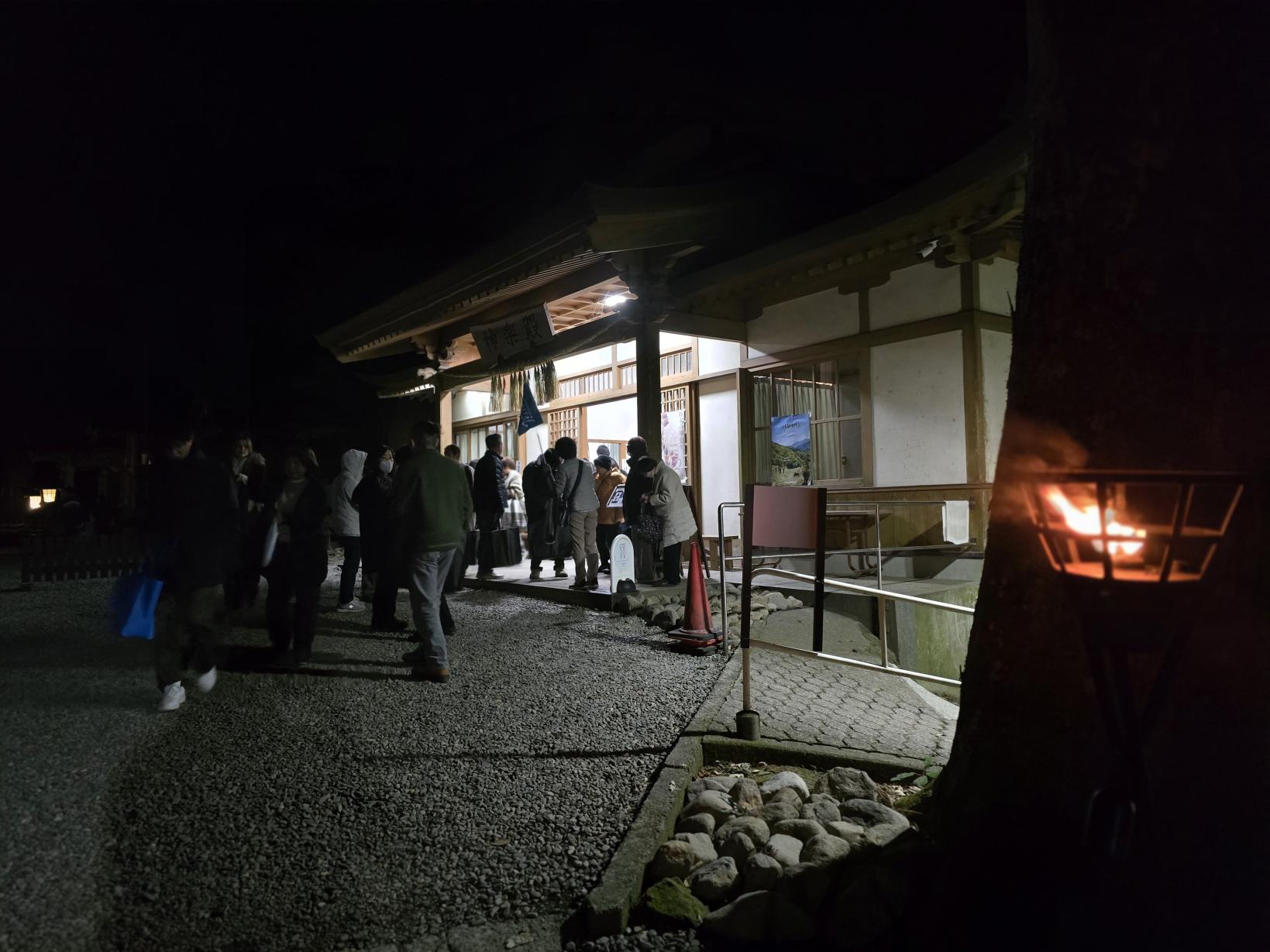 【高千穂神楽体験】集落で守り継ぐ神話の世界-2