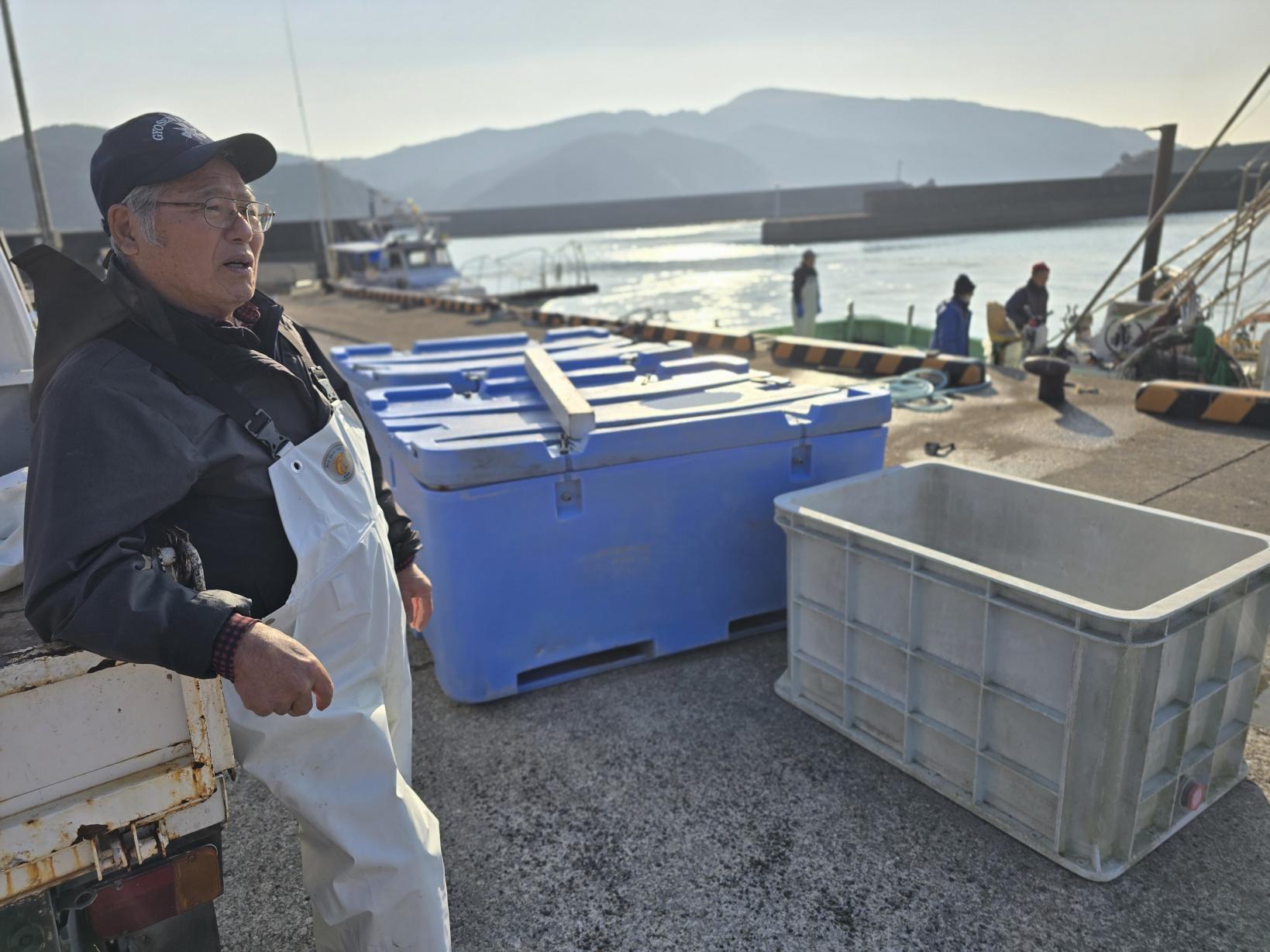 頼れる船長と「海心丸」へ乗船-0