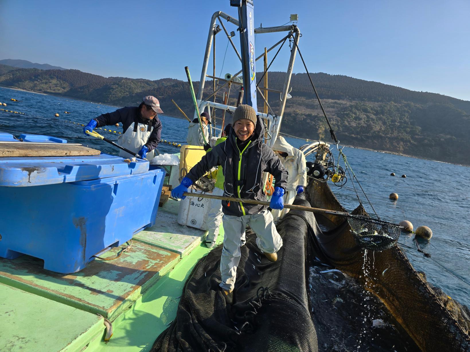 魚が跳ねる！獲れたての感動-2