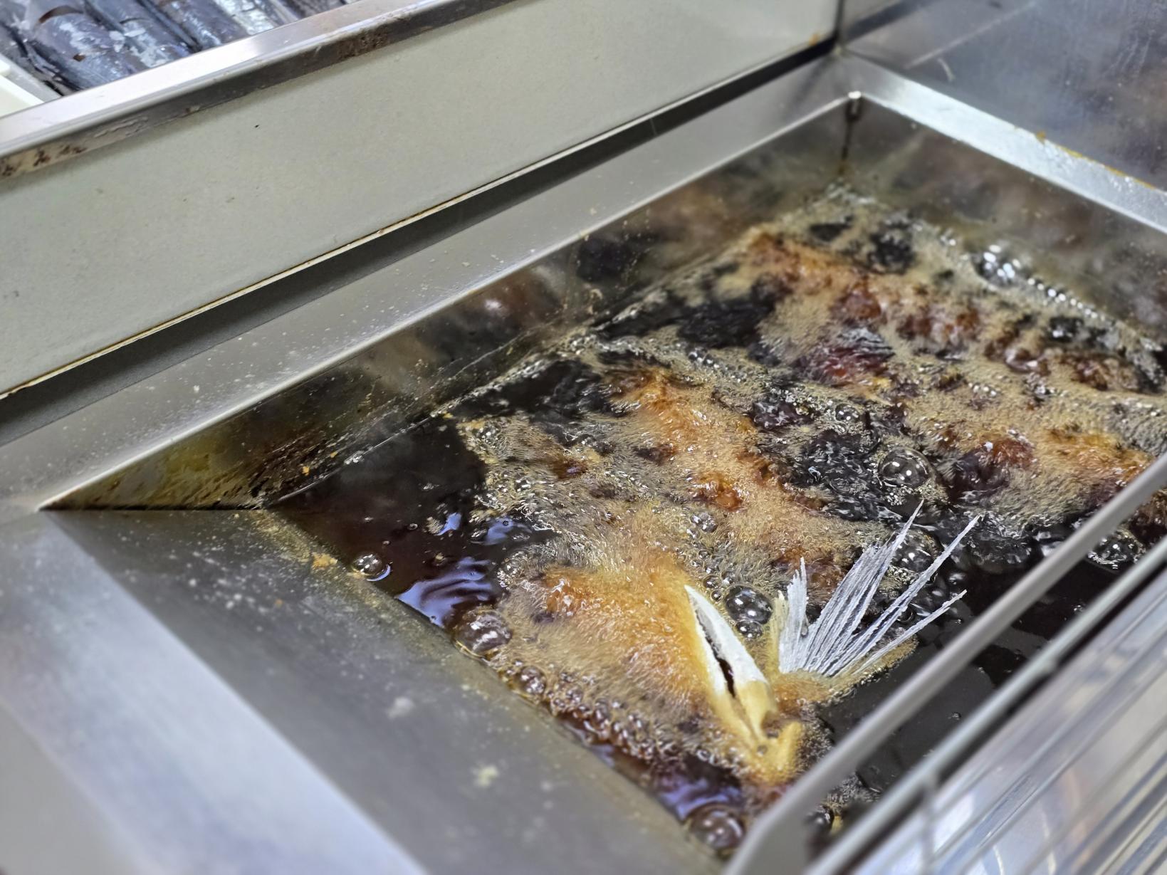 赤と白の灯台が目印！「海のこころ」へ-3