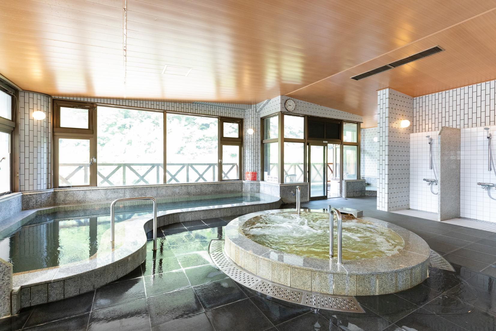 旅の締めくくりは温泉でのリフレッシュ！-1