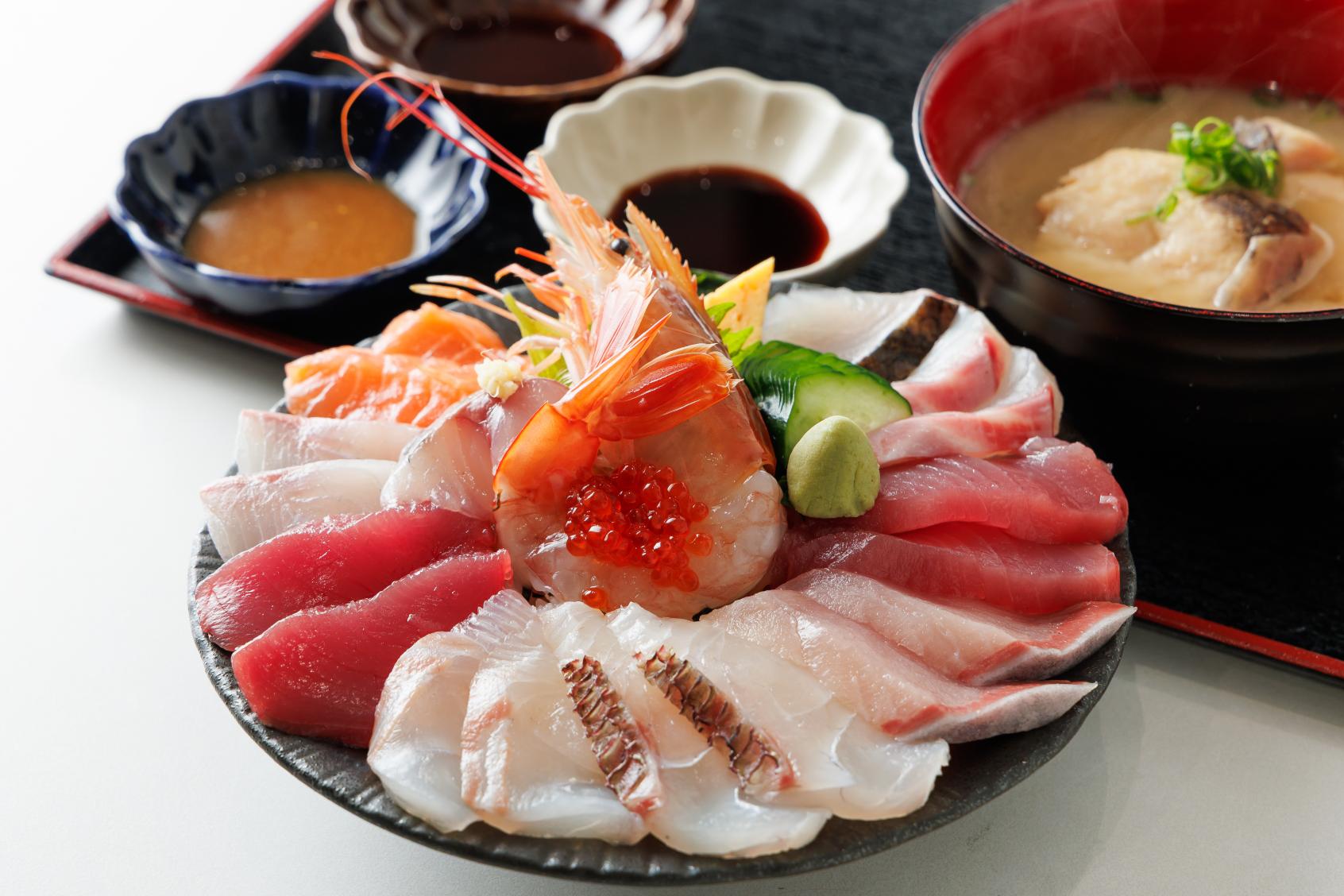 第1位　長谷川水産（はせがわすいさん）／宮崎市-0