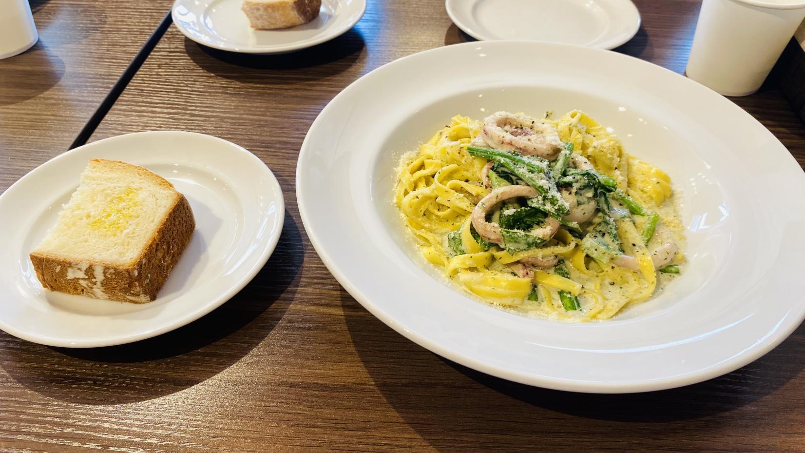 Pasta and　-3
