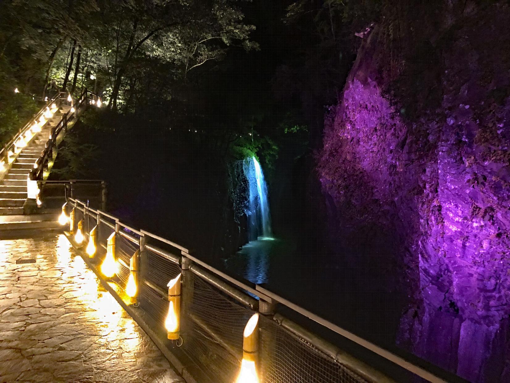 第3位　高千穂峡（高千穂町）｜圧倒的な峡谷美が広がる絶景スポット-3