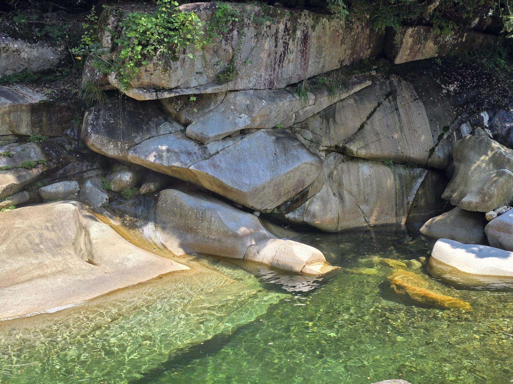 祝子川｜花崗岩の絶景と、透き通る清流-3