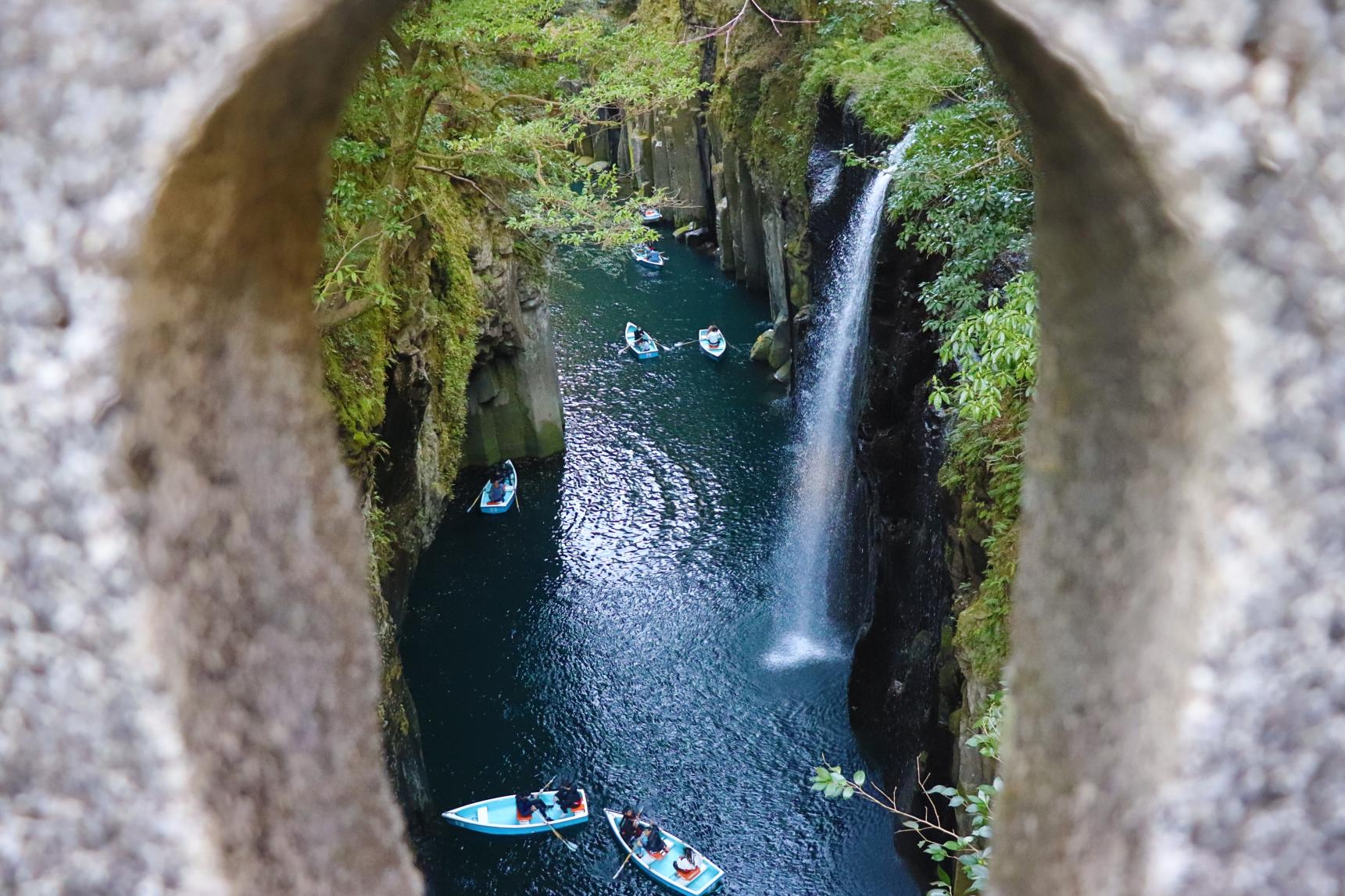 The beautiful gorge of Takachiho that speaks of Japanese mythology-0
