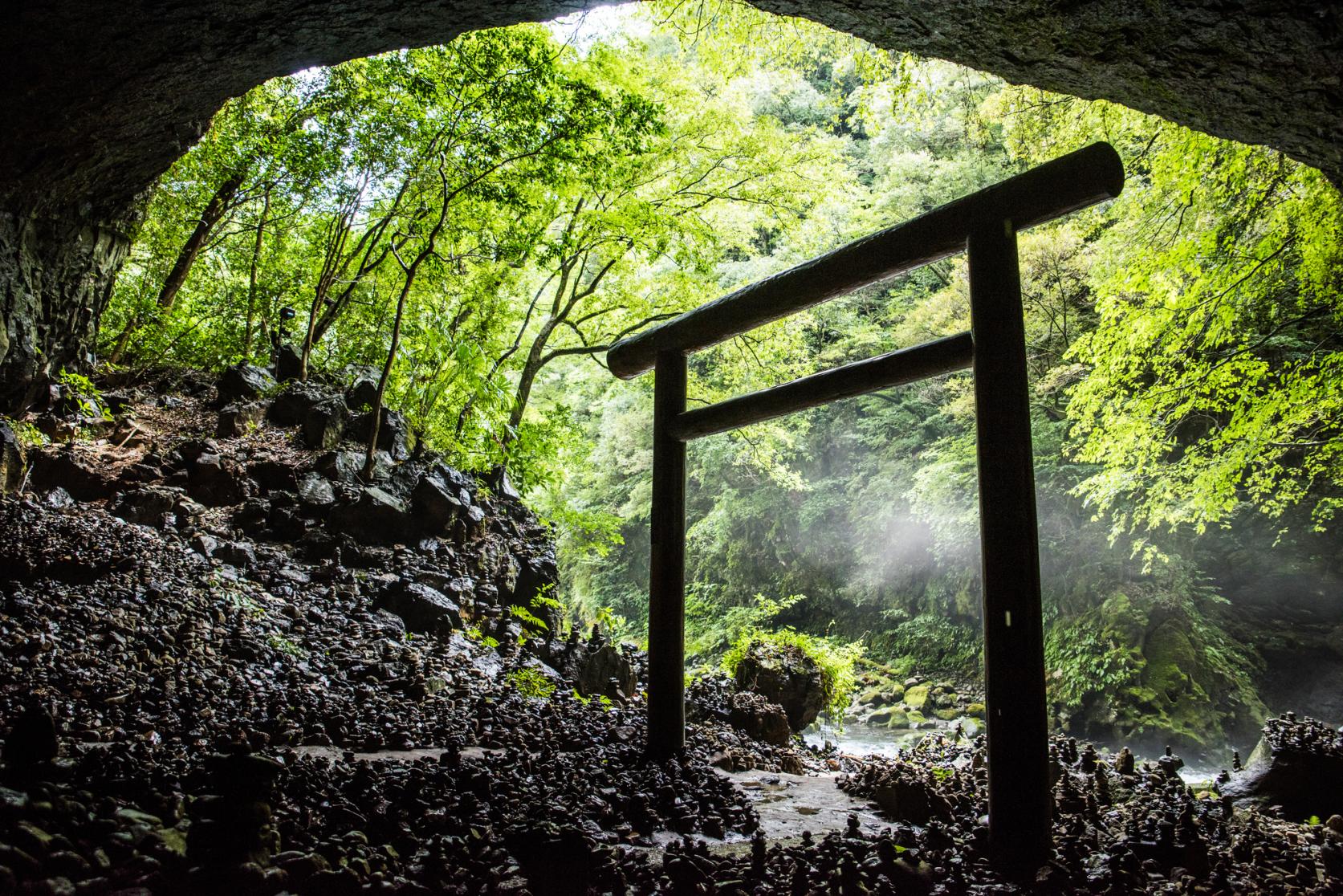 【宮崎県北部】ダイナミックな自然と神話！神秘的なパワースポット-1