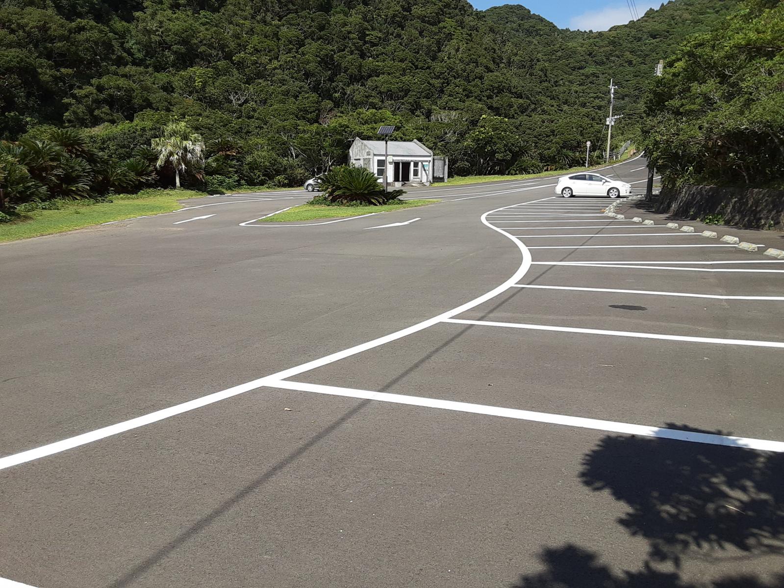 駐車場-1