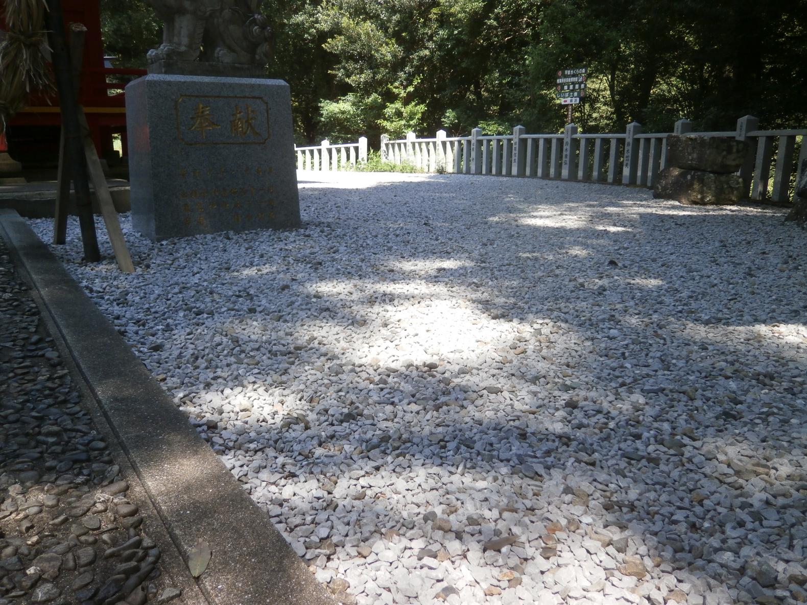 施設内通路-2
