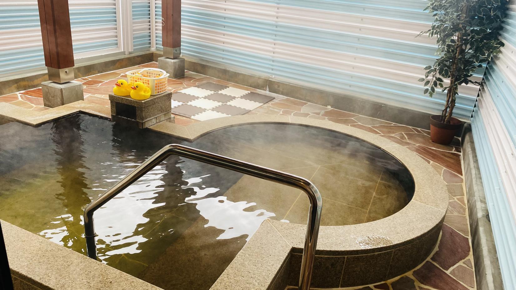 家族風呂（露天風呂）-2