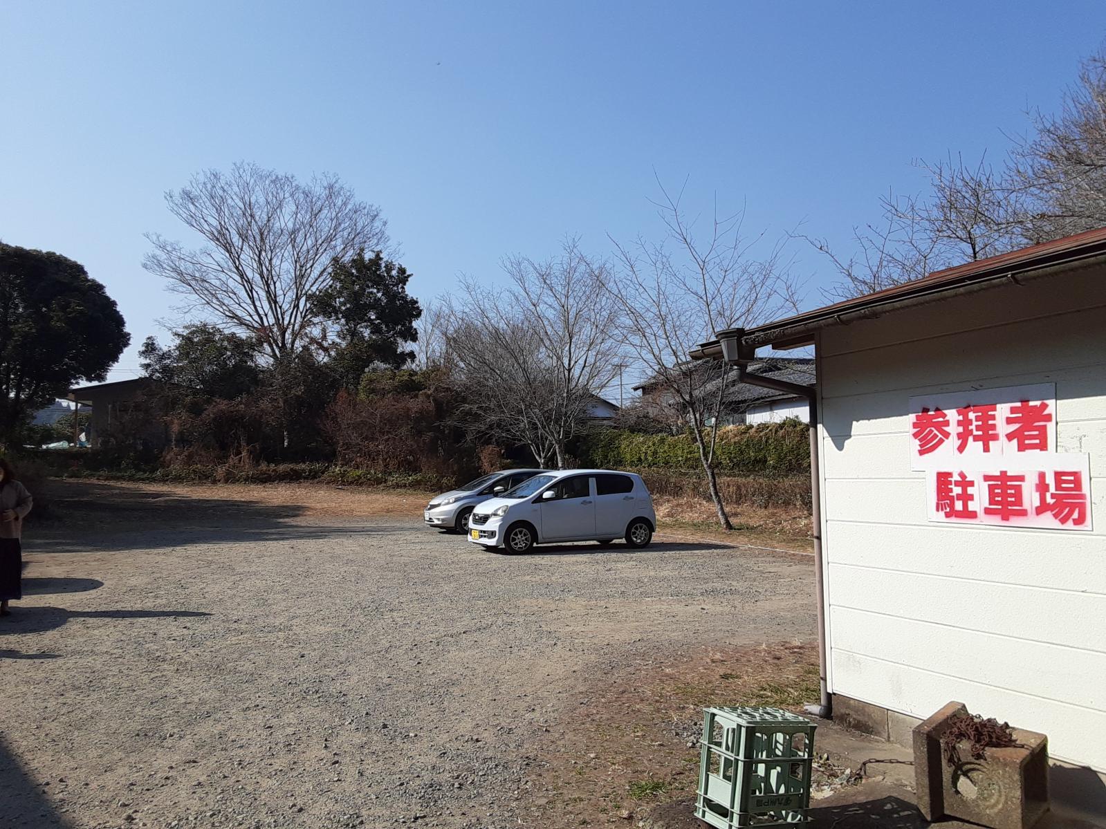 駐車場-0
