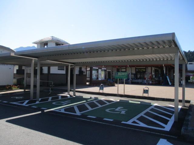 障がい者用駐車場-0