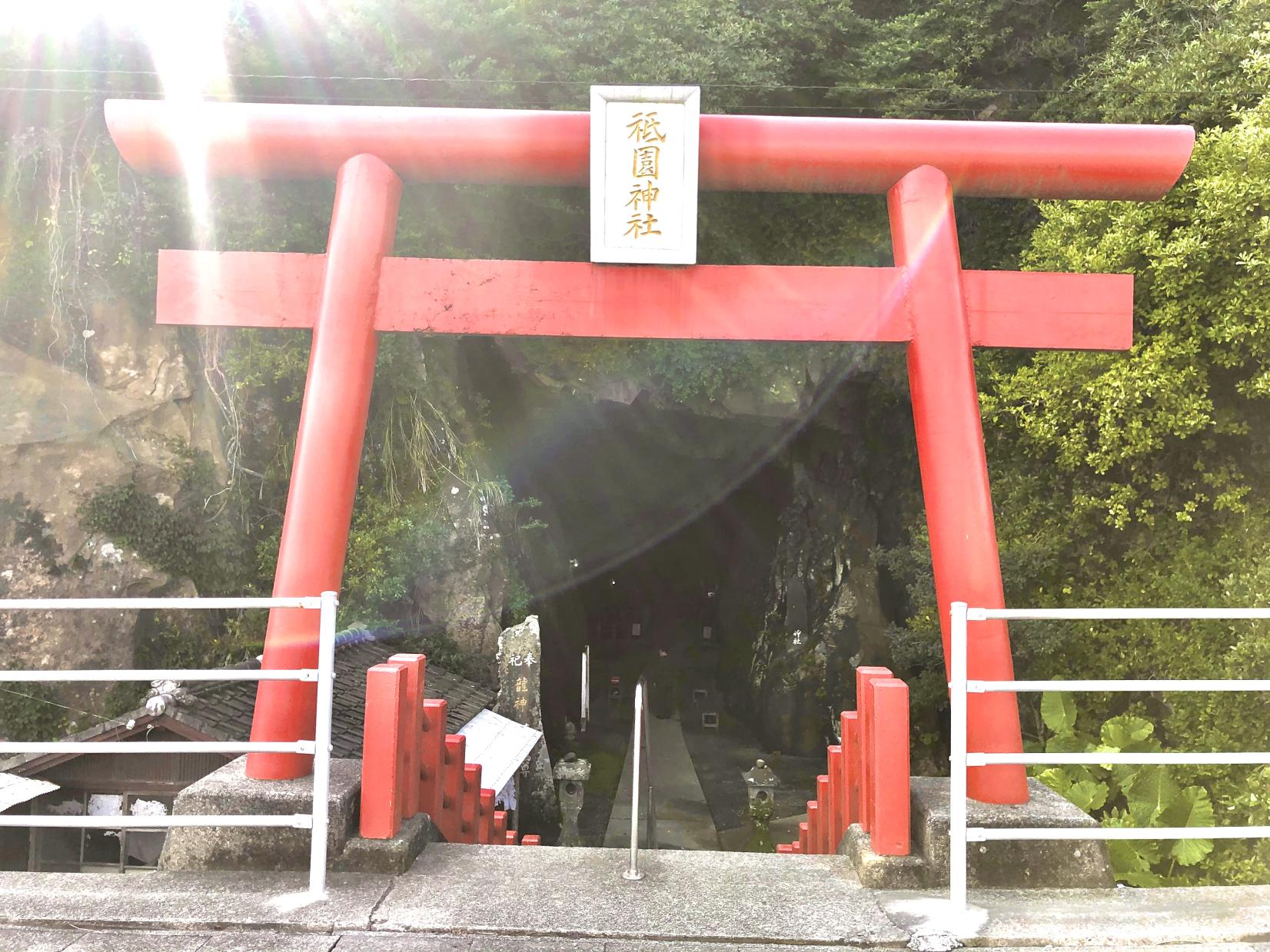 祇園神社-2