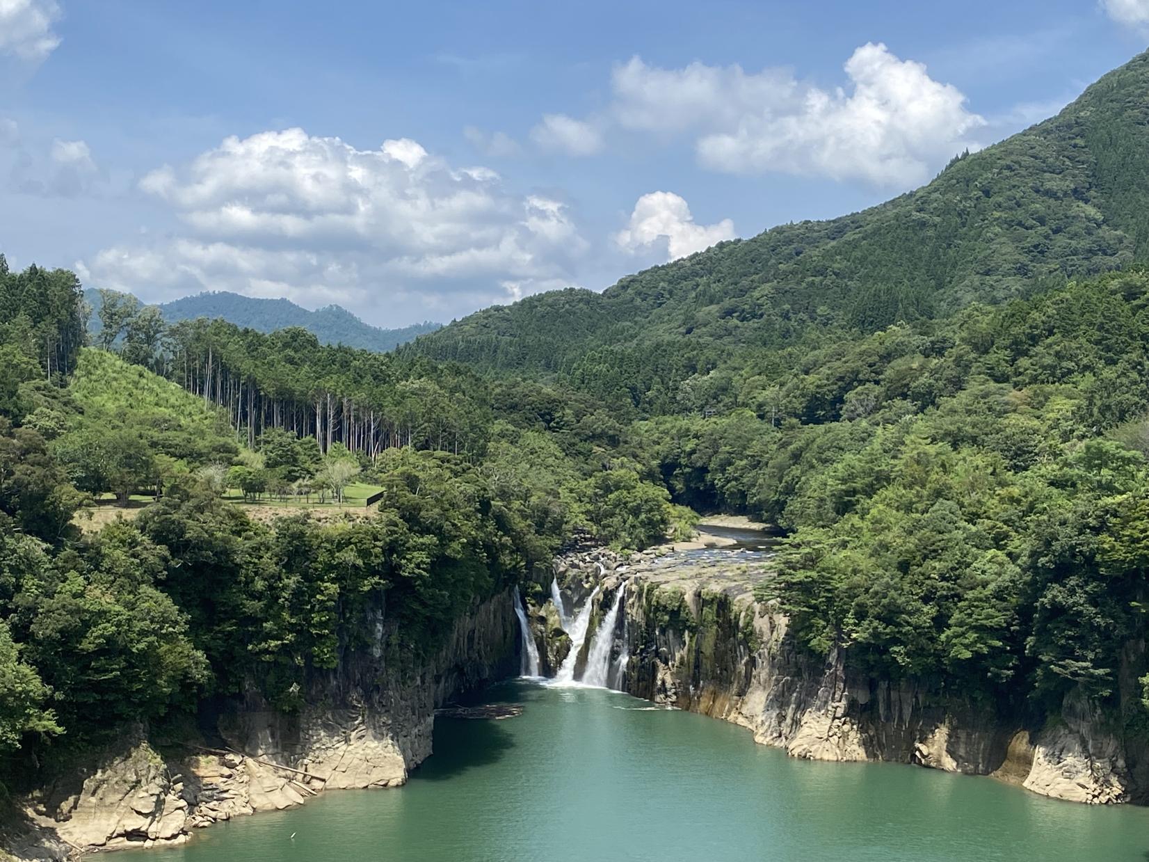 Sukimu Land-1