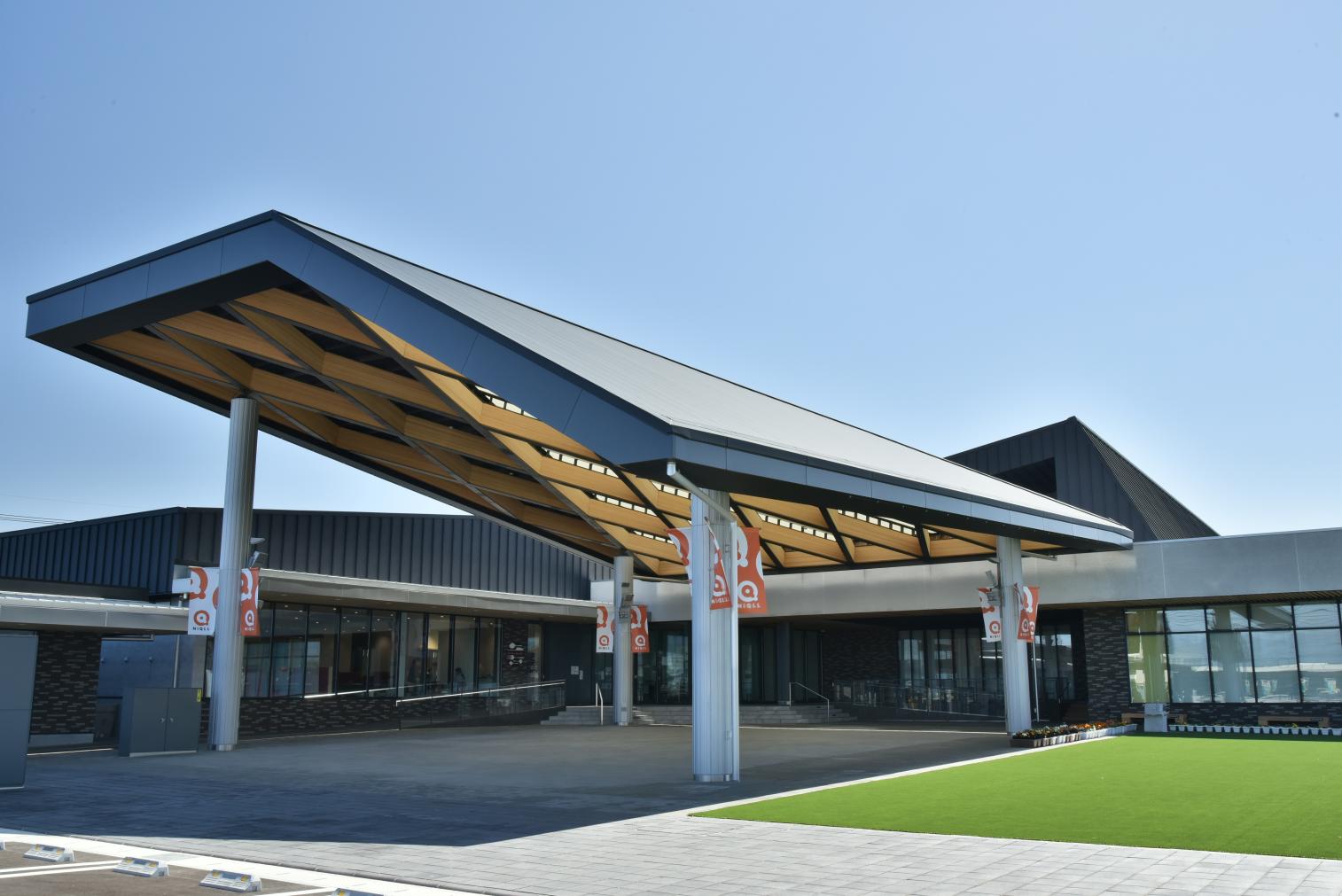 都城NiQLL公路休息站-4