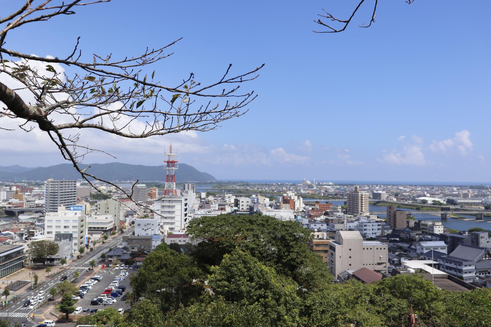 延岡城跡・城山公園-1