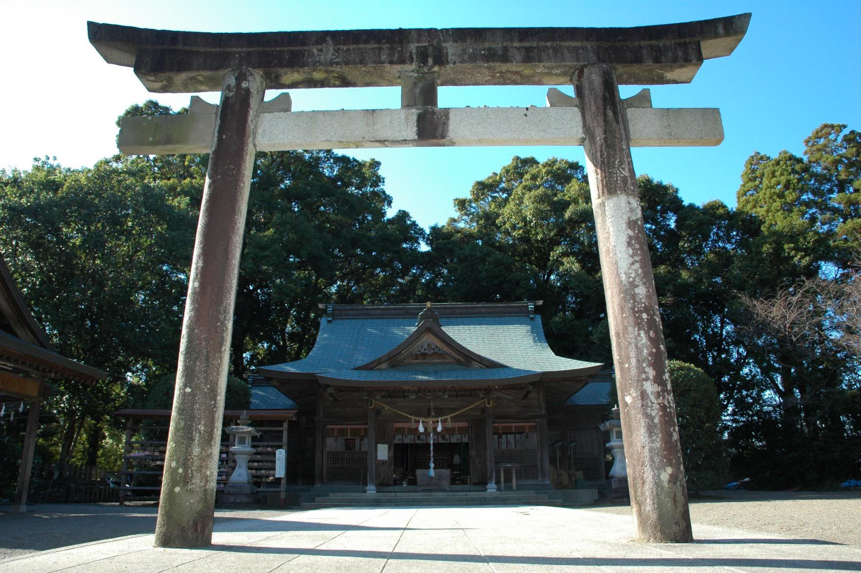  【1日目】都萬神社 