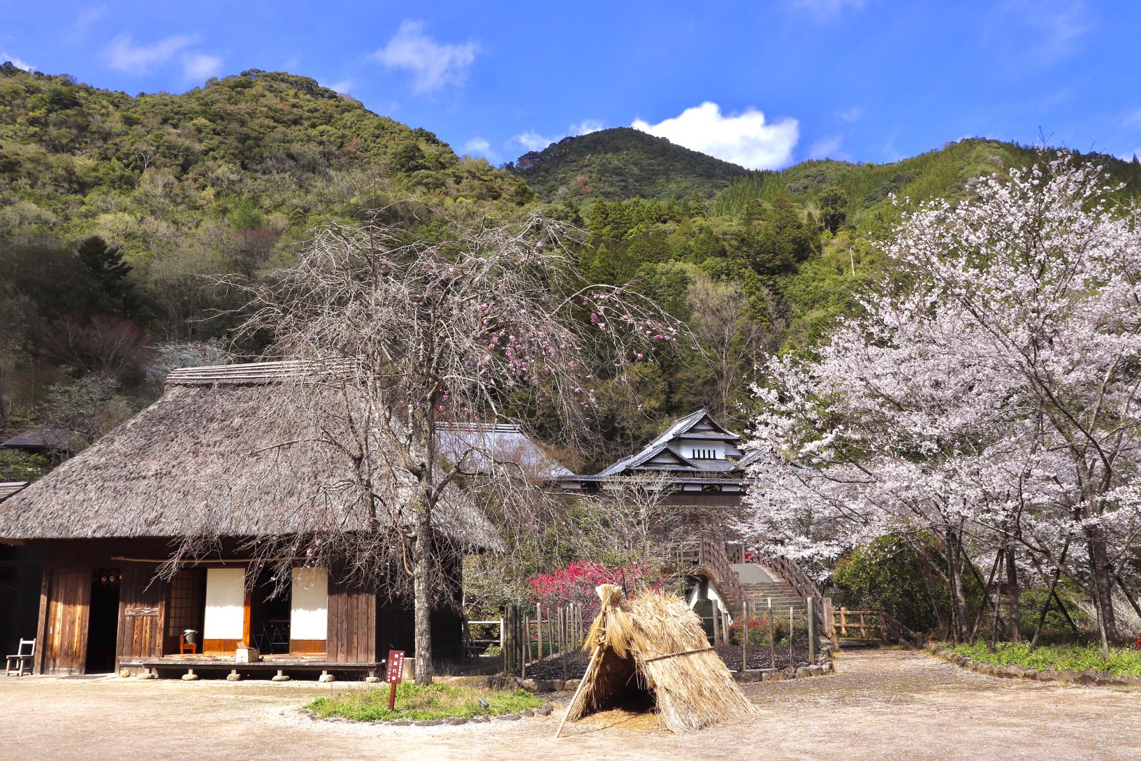  【1日目】おがわ作小屋村（宿泊） 