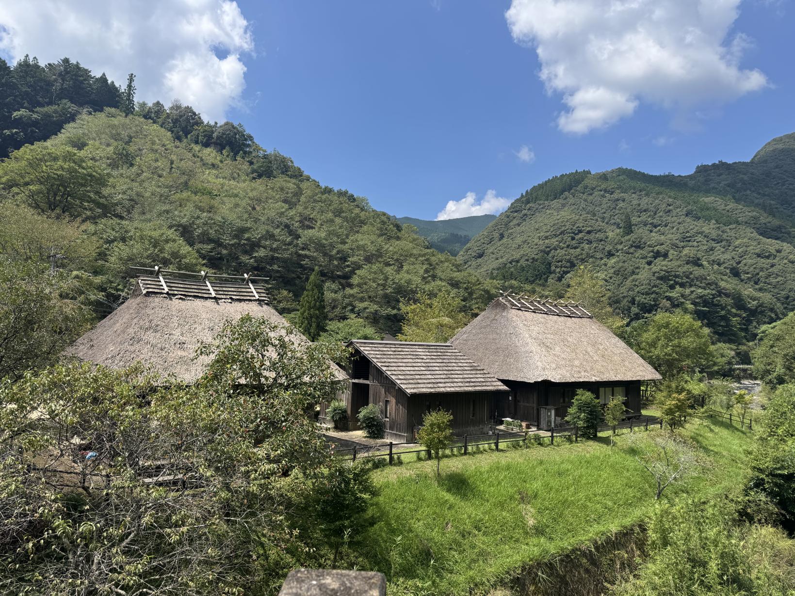 おがわ作小屋村-1