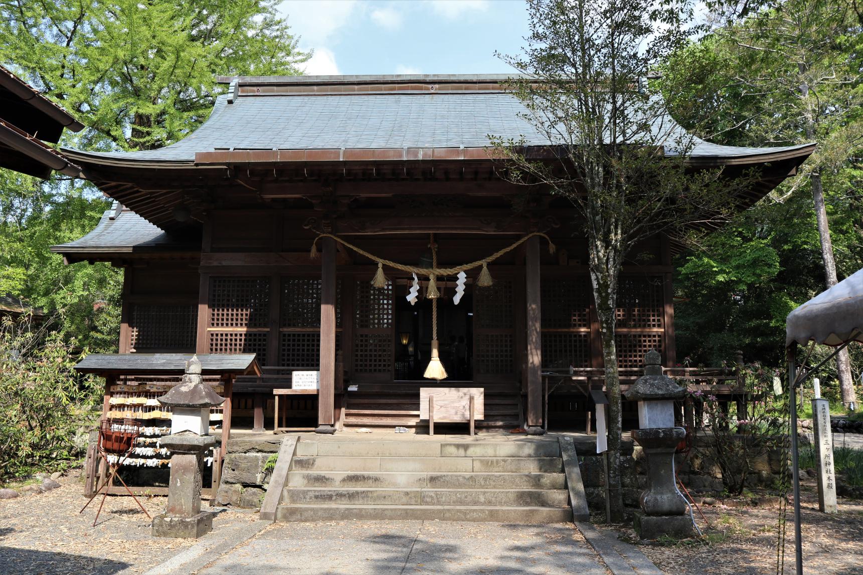 三ヶ所神社-0