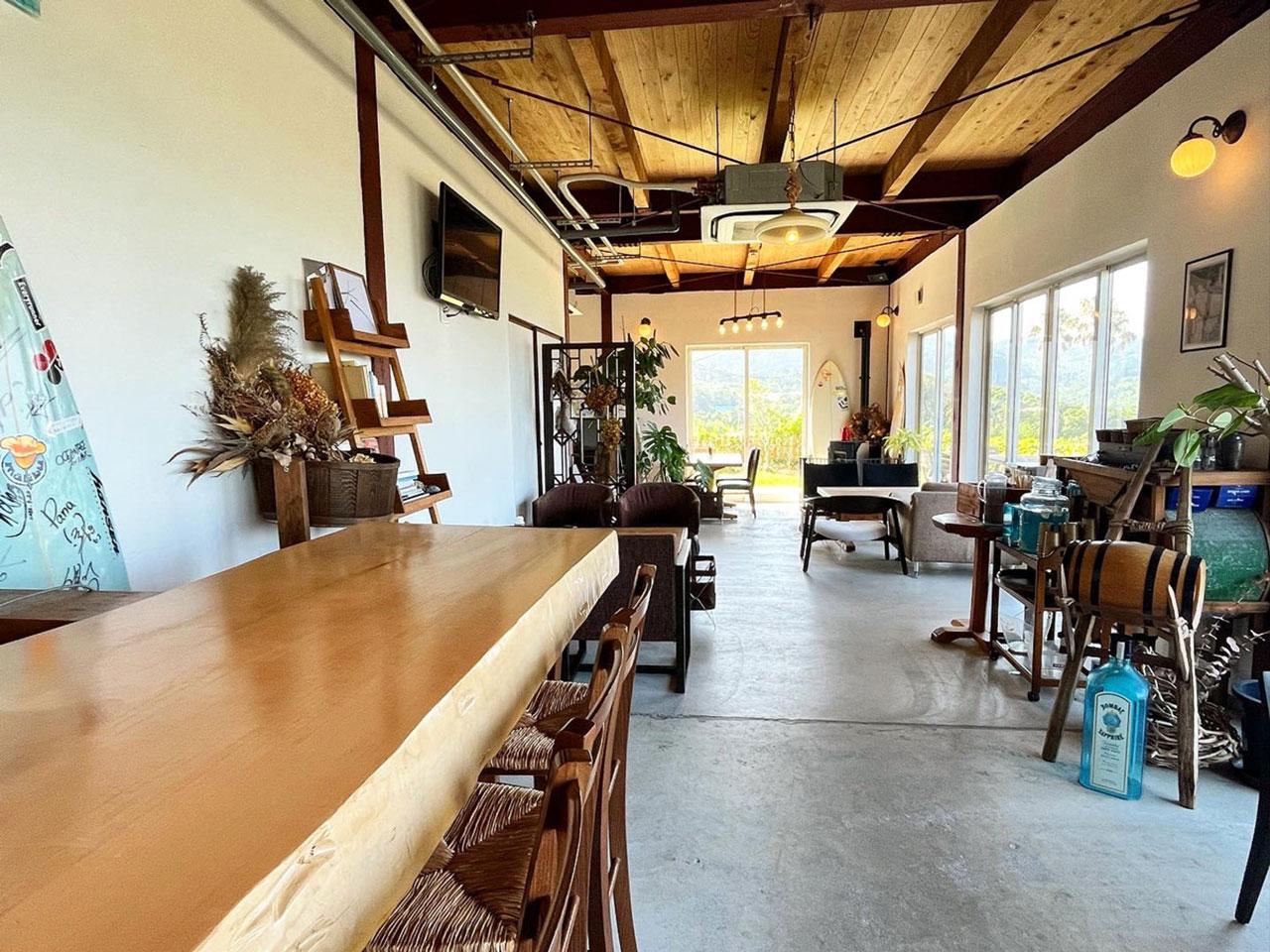 Guest House ＆ Beach Café fuego-1