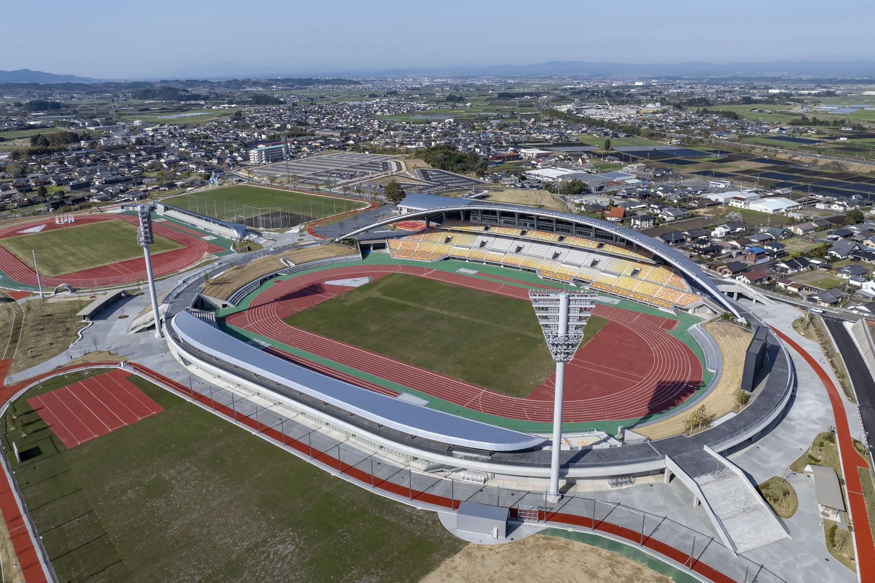 KUROKIRI STADIUM（宮崎県山之口陸上競技場）