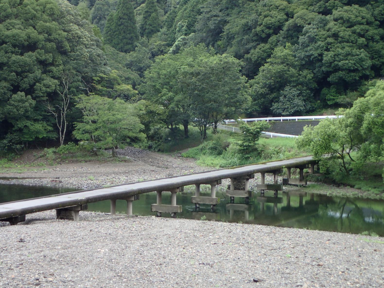北川管内の沈下橋（潜水橋）-1