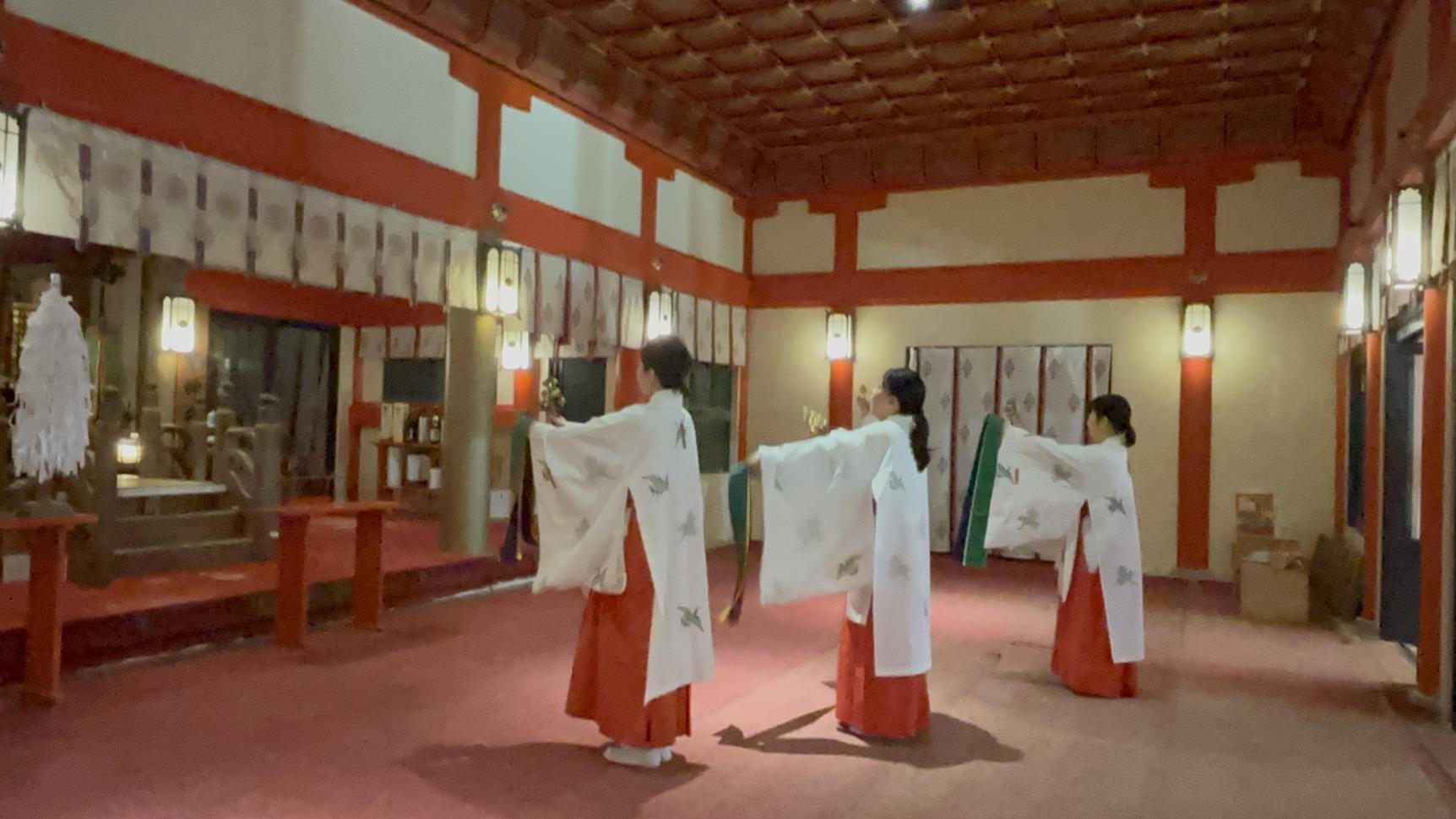 【2026】日没後の青島神社へ！期間限定の夜間特別参拝「AOSHIMA Night Up」-4